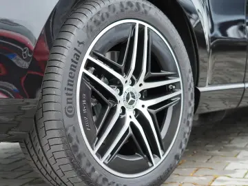 Mercedes-Benz V 220 d AMG Line extralang Night Pak