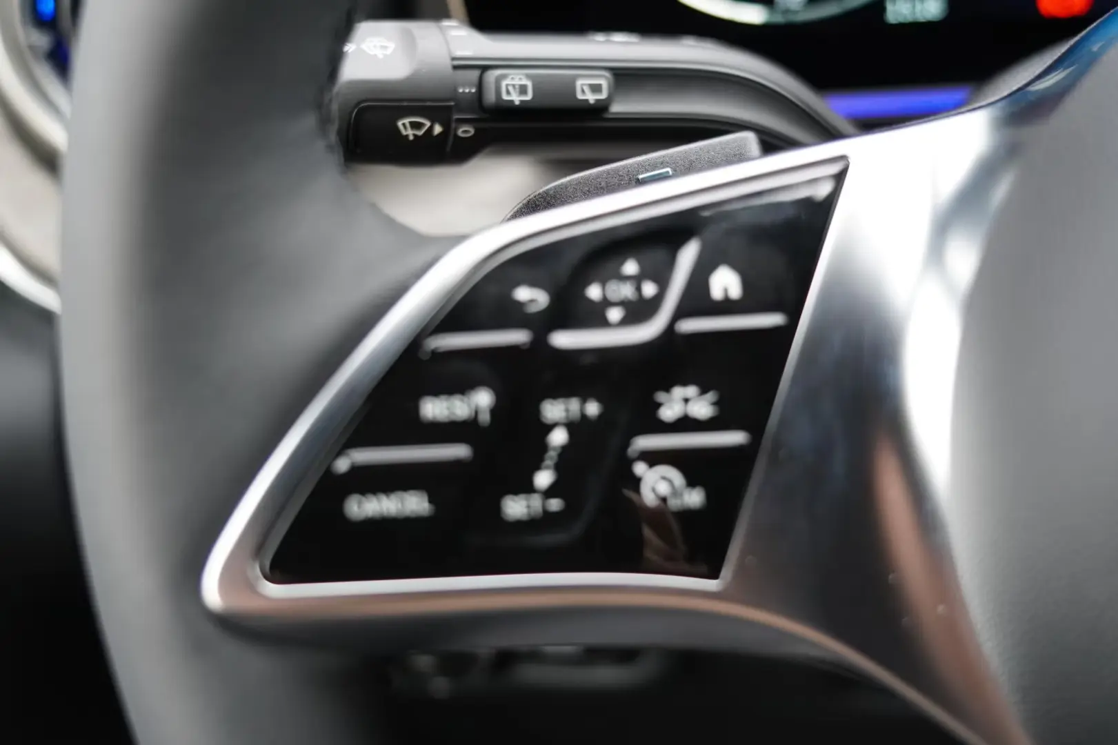 Mercedes-Benz V 220 d AMG Line extralang Night Pak