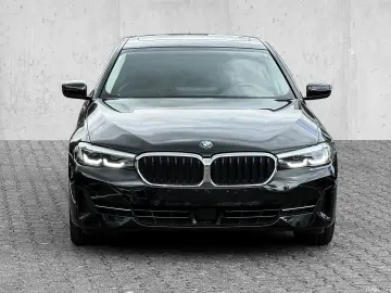 545e xDrive ACC+KAMERA+NAVI+LED+DA+PA+PANO+LEDER