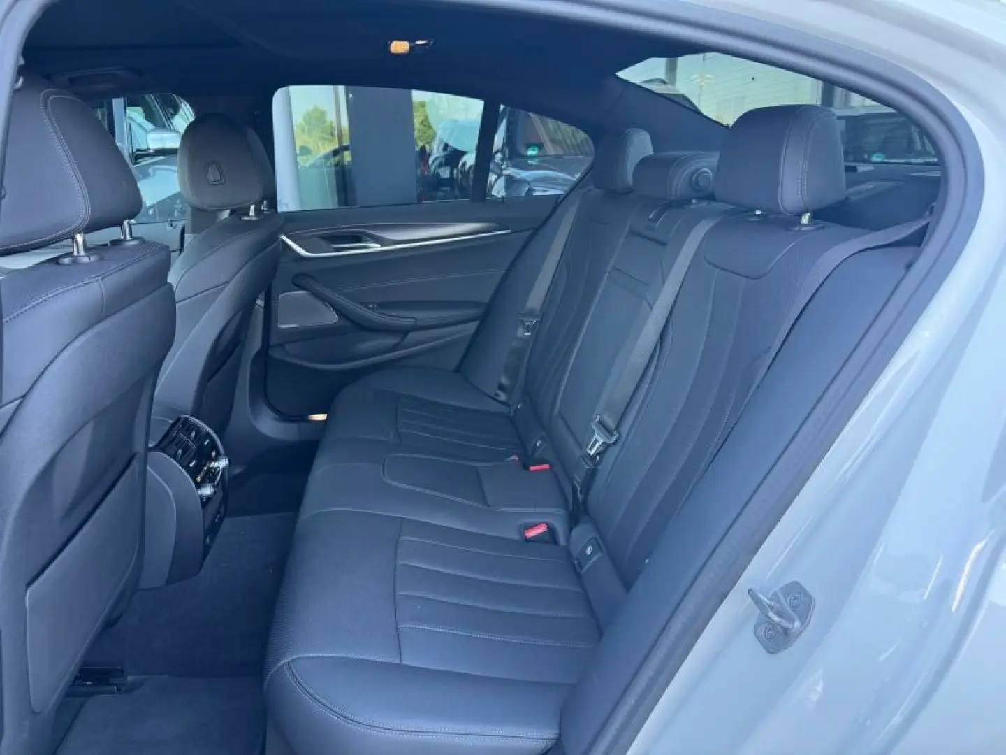 545e xDrive Lim. M Sport Laser. Glasdach. HeadUp