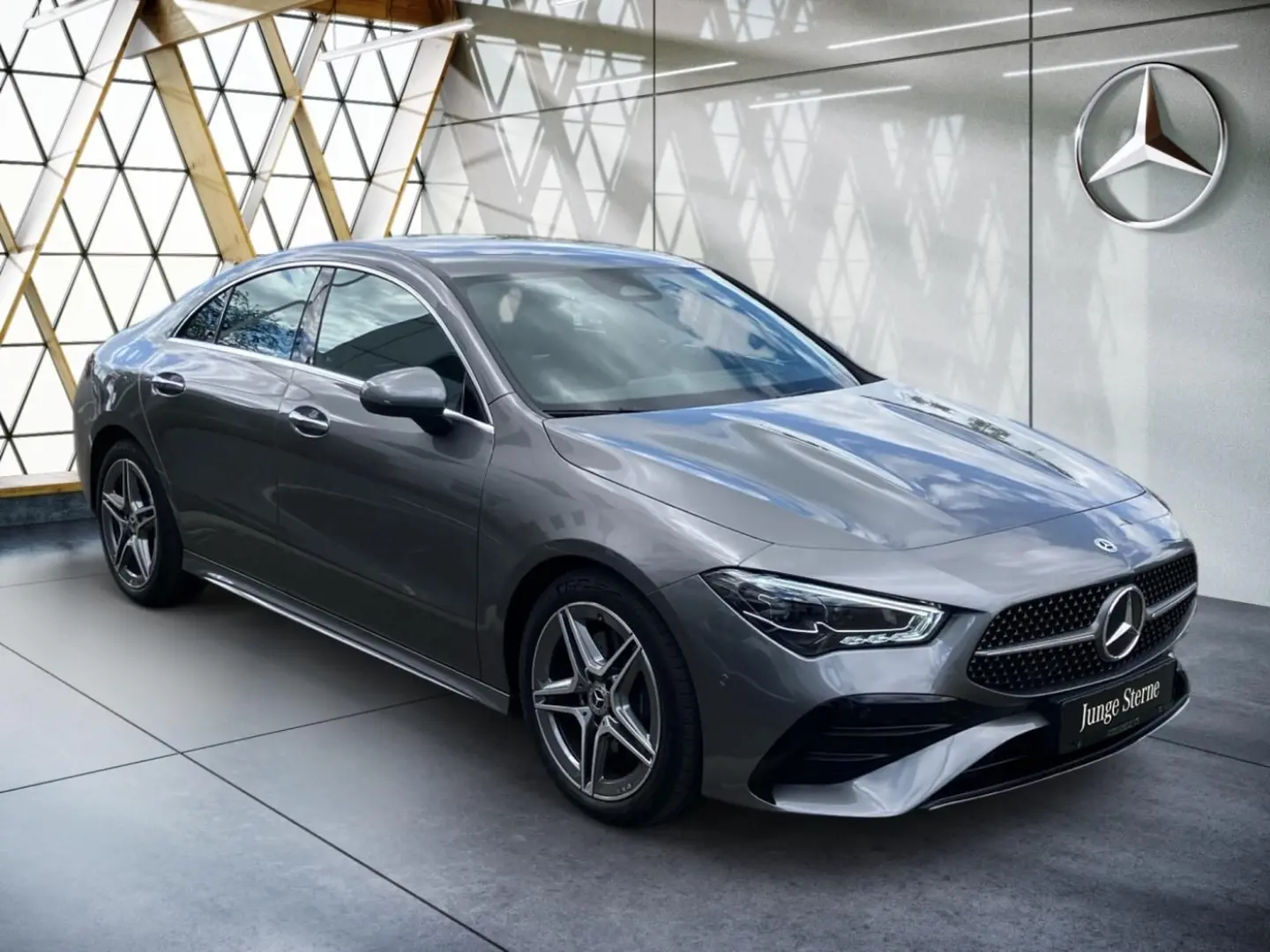 CLA 200 d Coupé AMG AHK*Kamera*Guard*Multibeam**