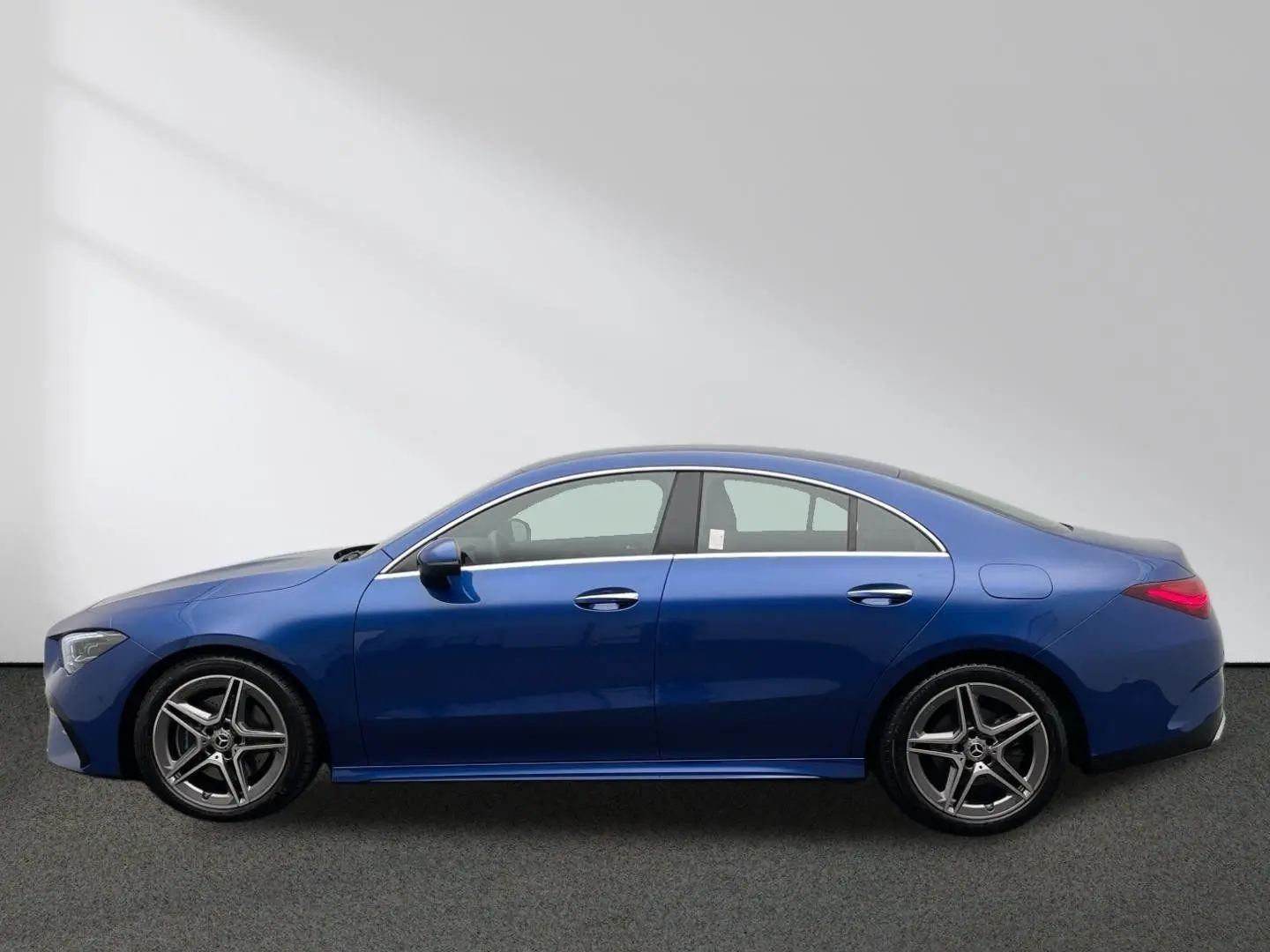 CLA 200 d AMG Distronic Keyless-Go Multibeam-LED