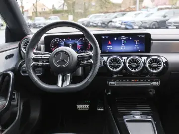CLA 200 SB d AMG Sport Premium LED Pano Navi SHD
