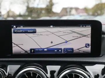 CLA 200 SB d AMG Sport Premium LED Pano Navi SHD