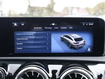 CLA 200 SB d AMG Sport Premium LED Pano Navi SHD