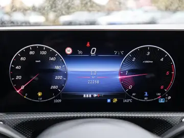 CLA 200 SB d AMG Sport Premium LED Pano Navi SHD