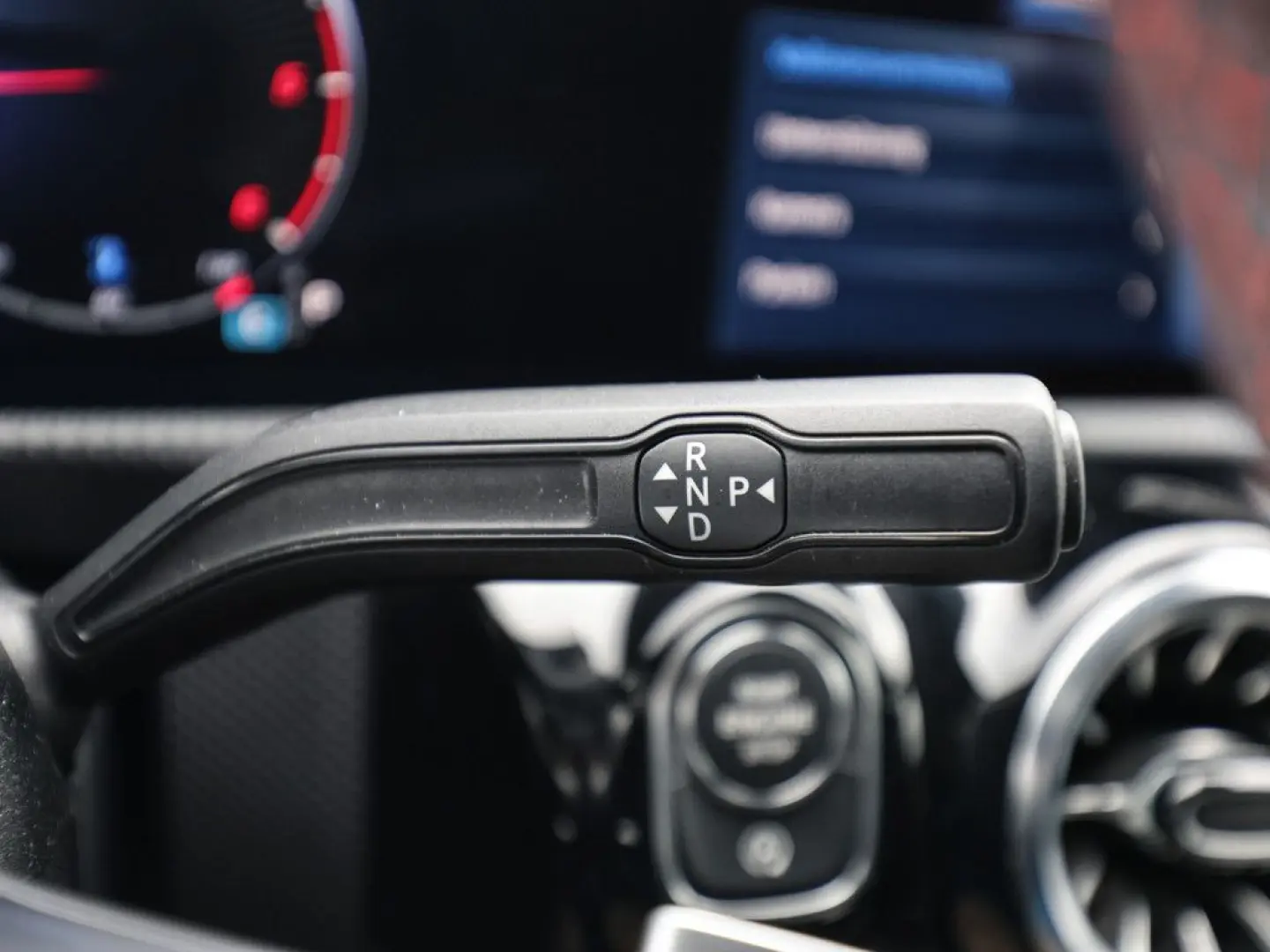 CLA 200 SB d AMG Sport Premium LED Pano Navi SHD