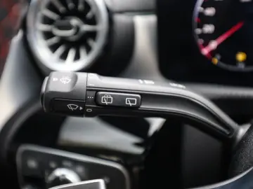 CLA 200 SB d AMG Sport Premium LED Pano Navi SHD