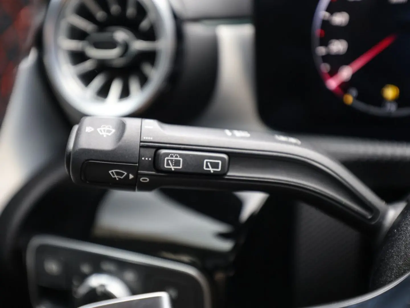 CLA 200 SB d AMG Sport Premium LED Pano Navi SHD
