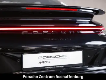 911 Turbo S Liftsystem Heritage Design Paket