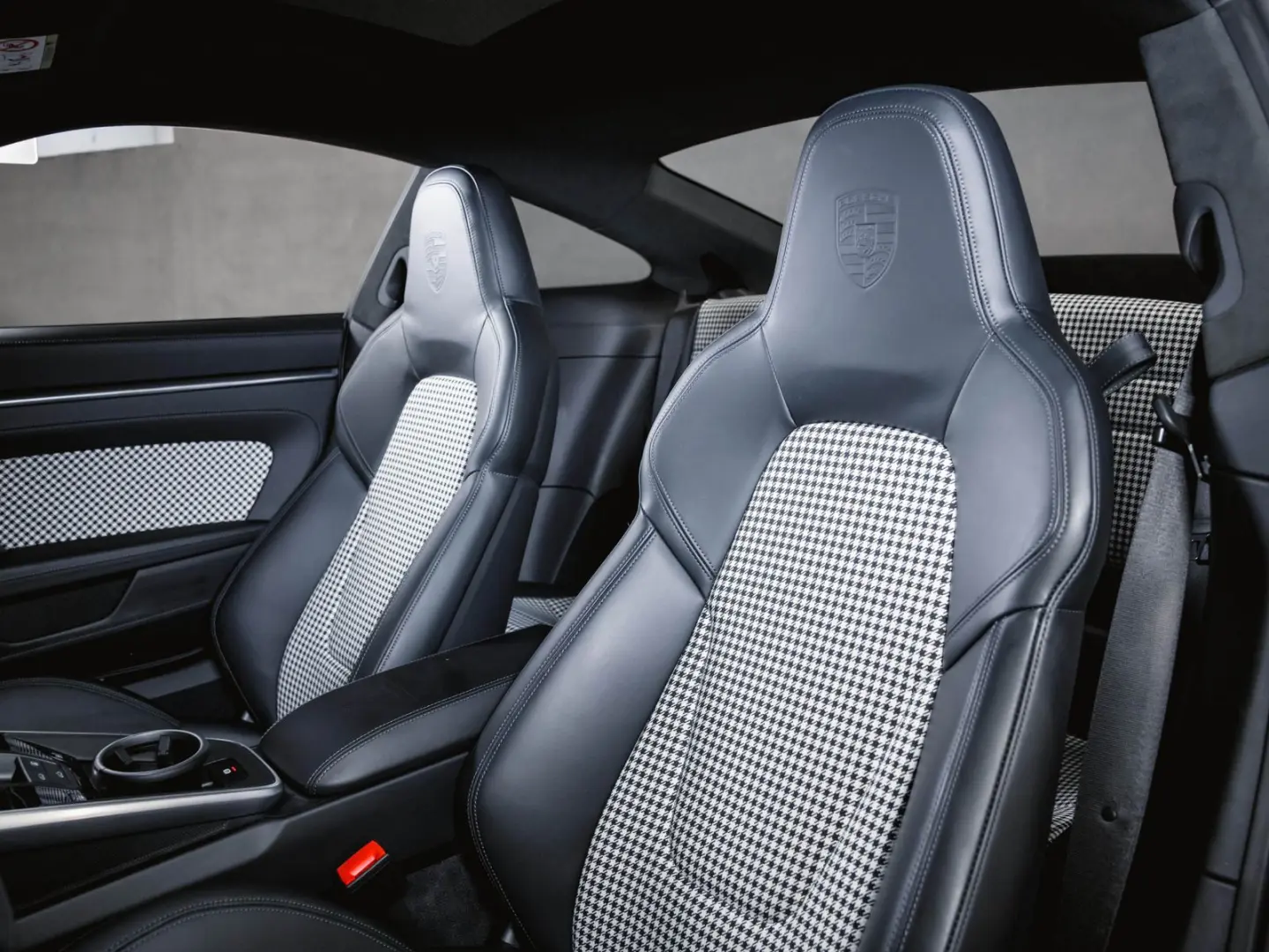 911 Turbo S Liftsystem Heritage Design Paket