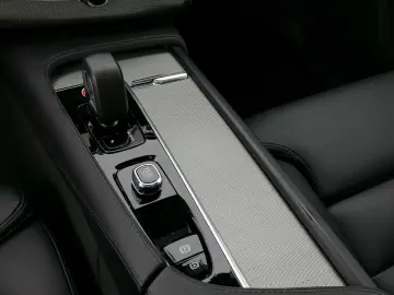 XC90 B5 D AWD Plus Bright 7-Sitzer