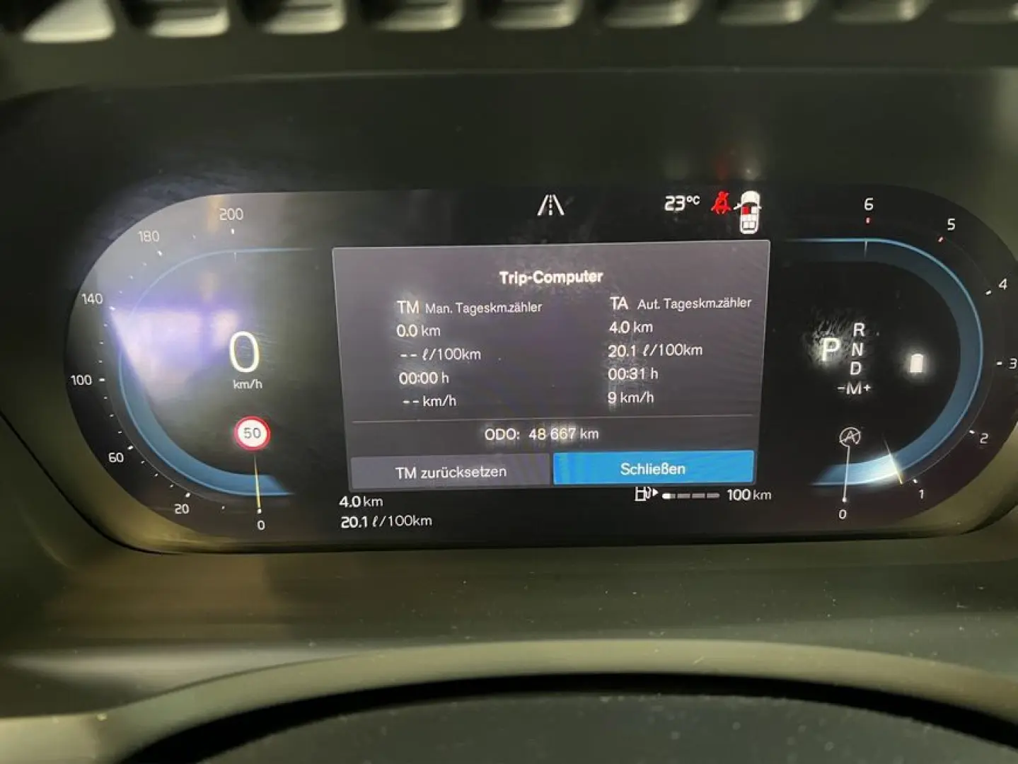 XC90 B5 AWD 7S Ultimate-Dark Glasd 360° HeadUpDi