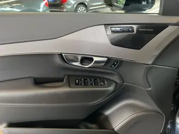 XC90 B5 AWD 7S Ultimate-Dark Glasd 360° HeadUpDi