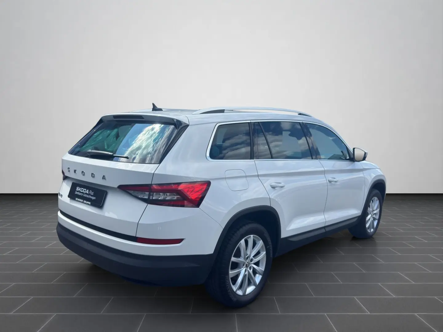 Kodiaq Style 1.5 TSI AHK Navi 7-Sitzer Pano-Dach