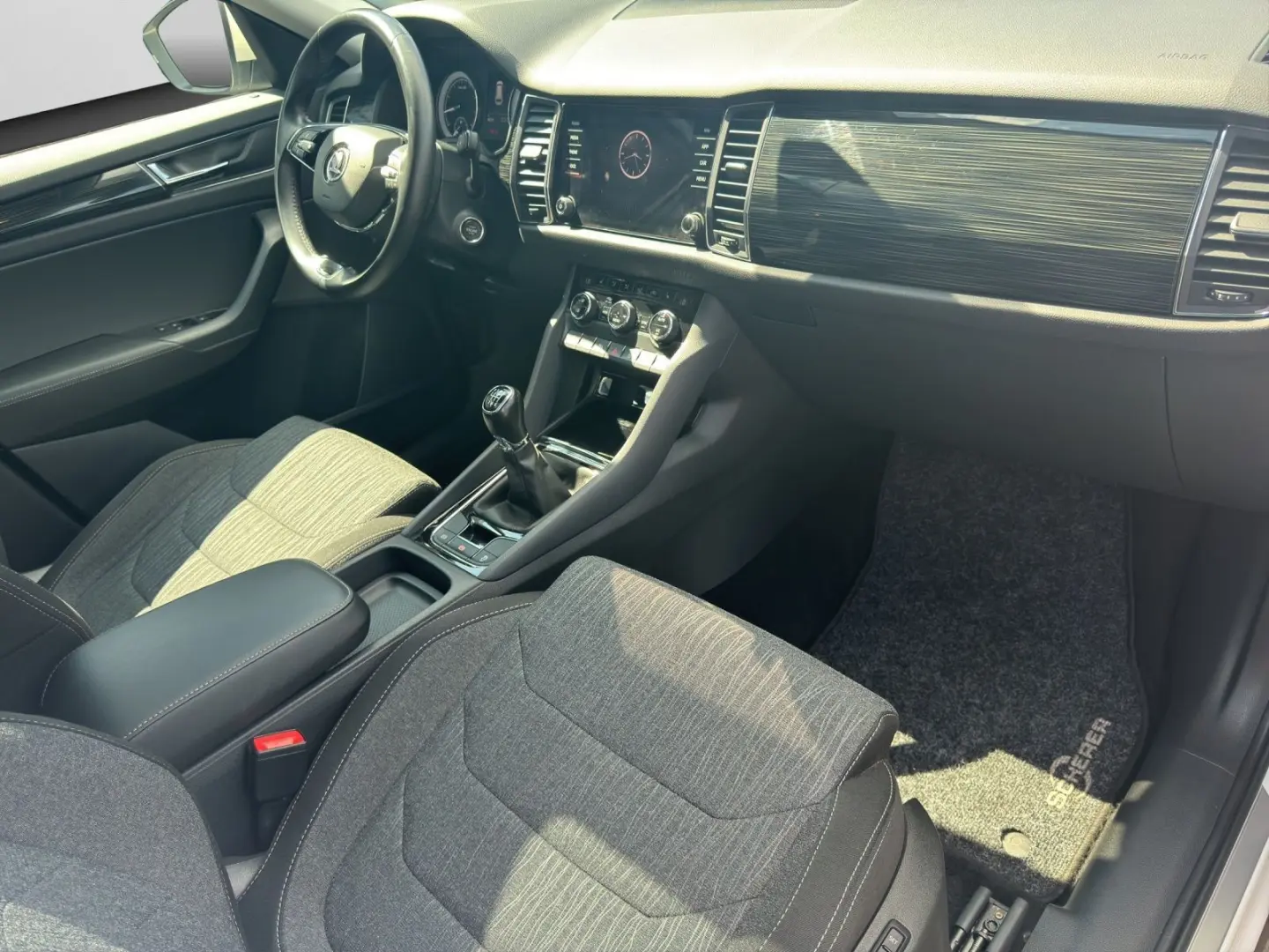 Kodiaq Style 1.5 TSI AHK Navi 7-Sitzer Pano-Dach
