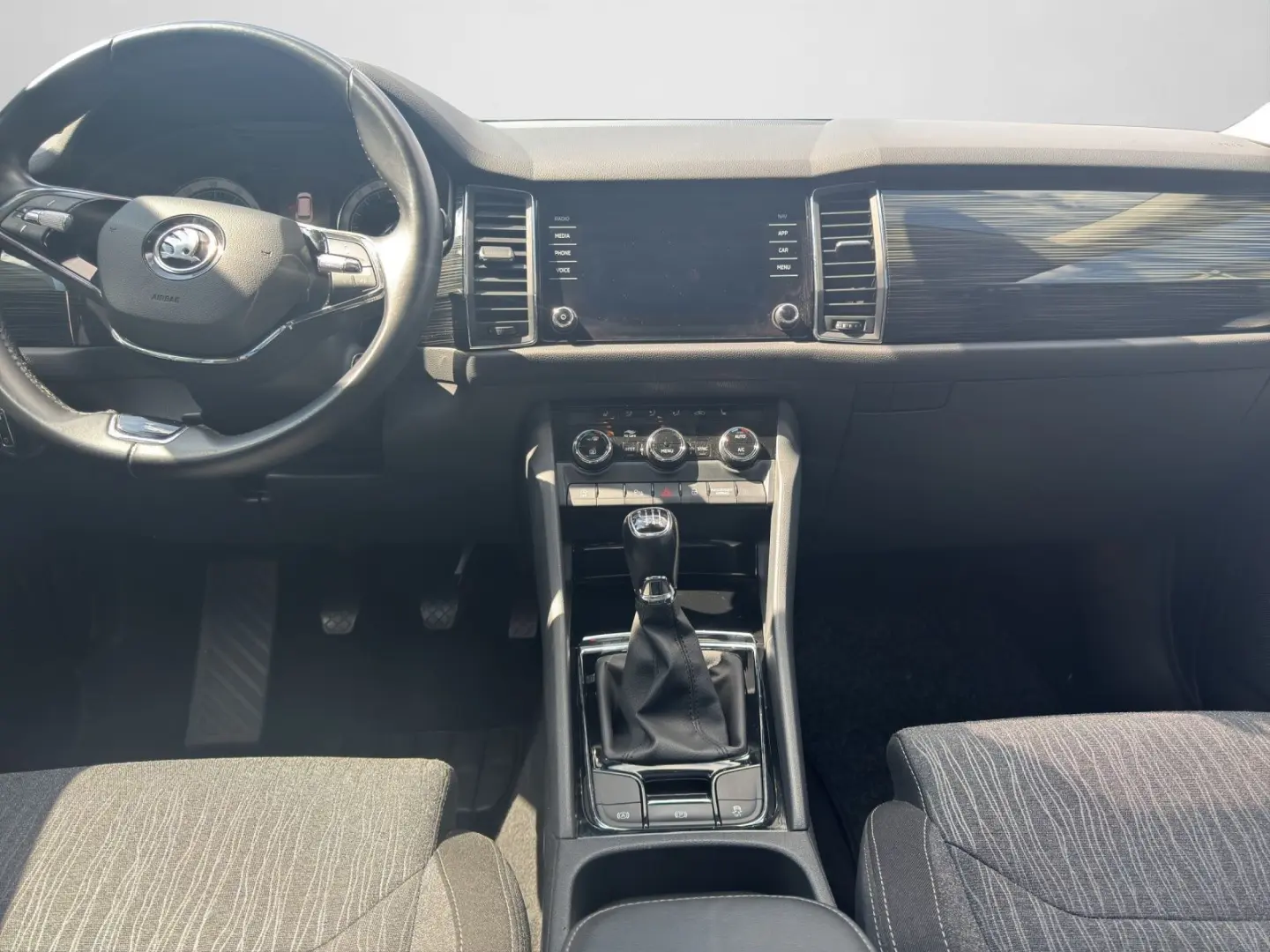 Kodiaq Style 1.5 TSI AHK Navi 7-Sitzer Pano-Dach