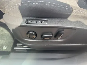 Kodiaq Style 1.5 TSI AHK Navi 7-Sitzer Pano-Dach