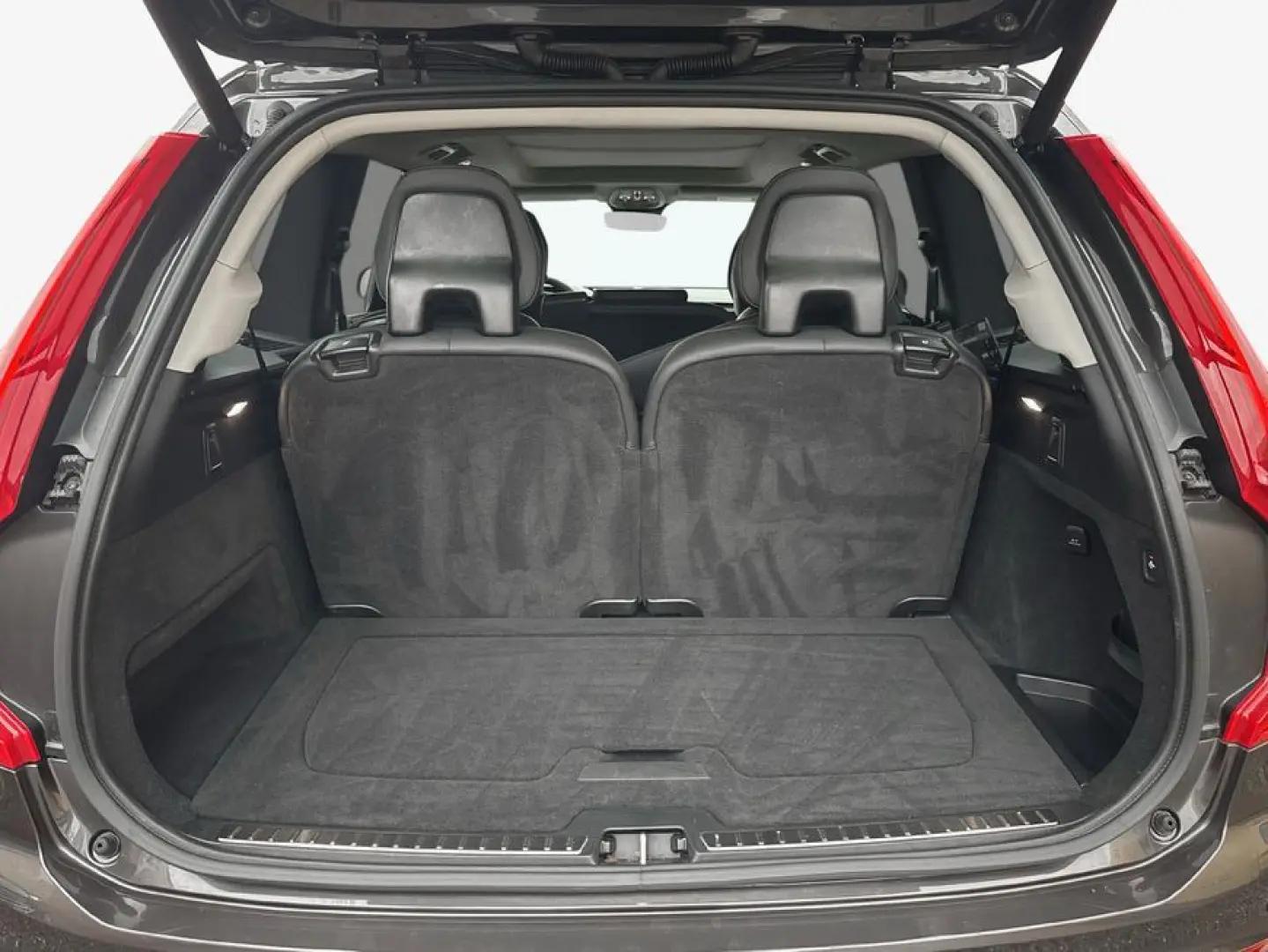 XC90 B5 AWD Plus-Bright 7S Glasd Standh 360° AHK