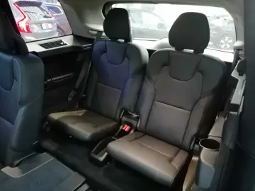 XC90 B5 D AWD Plus Bright 7-Sitzer