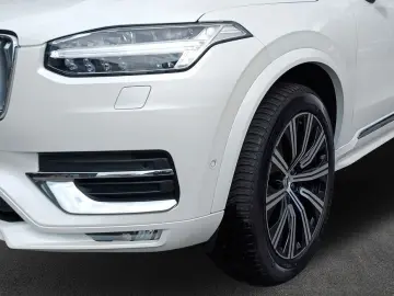 XC90 B5 D AWD Plus Bright Stdhzg*Pano*7-Sitzer