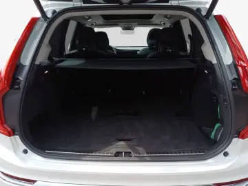 XC90 B5 D AWD Plus Bright Stdhzg*Pano*7-Sitzer