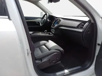 XC90 B5 D AWD Plus Bright Stdhzg*Pano*7-Sitzer