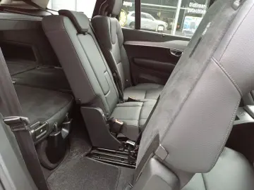 XC90 B5 D AWD Plus Bright Stdhzg*Pano*7-Sitzer
