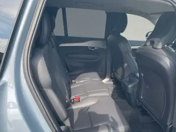 XC90 B5 AWD Mild-Hybrid Plus Dark 7-Sitzer AHK