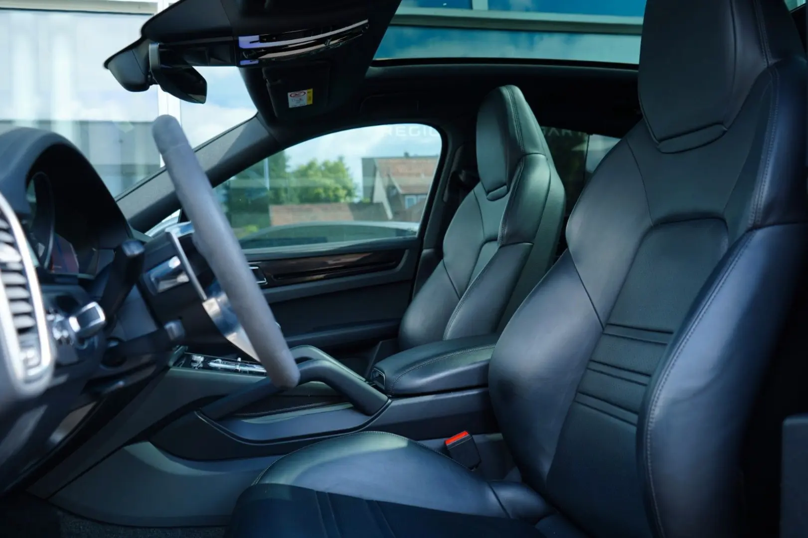 Cayenne S Coupé Platinum PDLS+/PANO/BOSE/21
