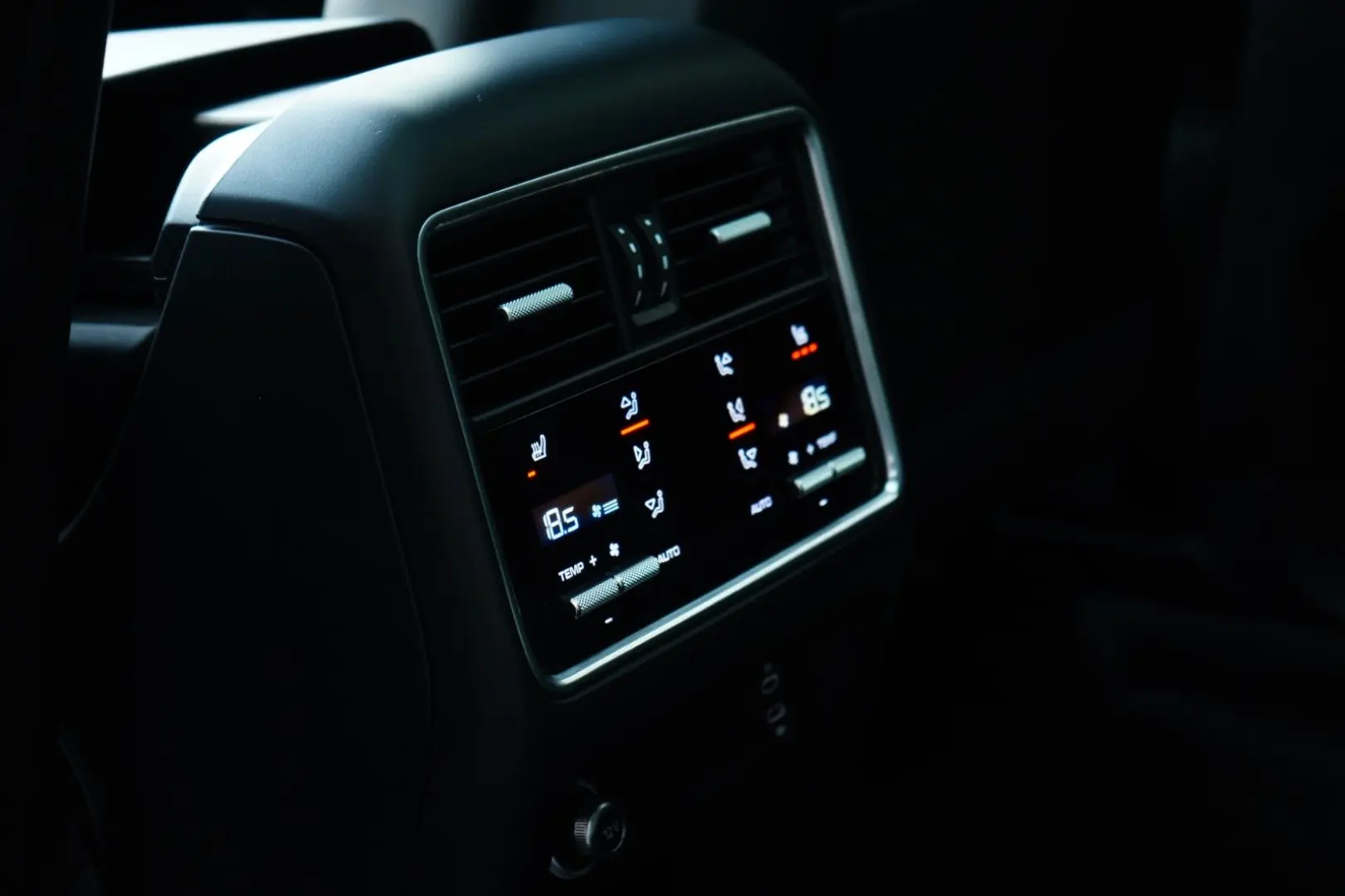 Cayenne S Coupé Platinum PDLS+/PANO/BOSE/21