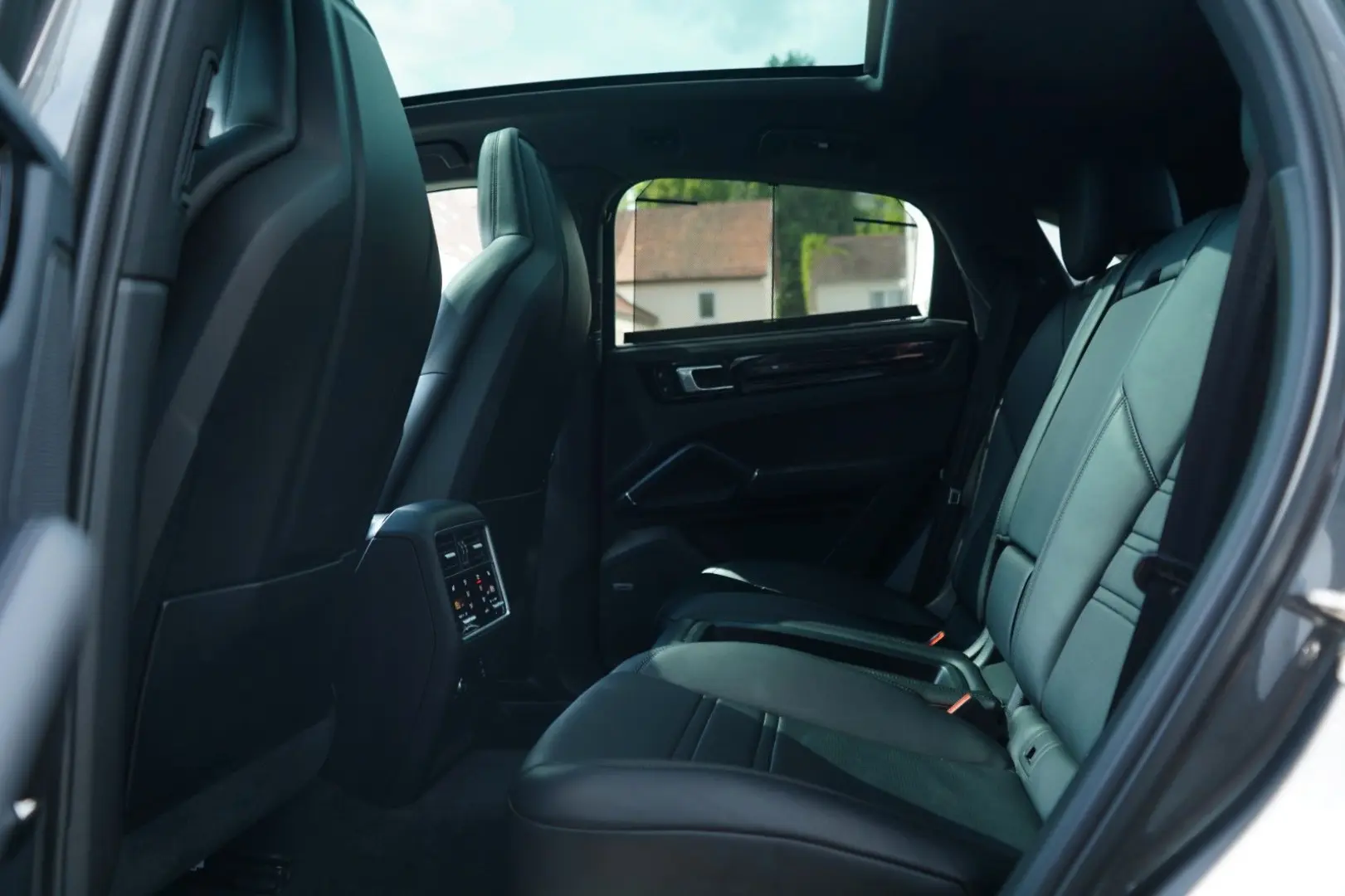 Cayenne S Coupé Platinum PDLS+/PANO/BOSE/21