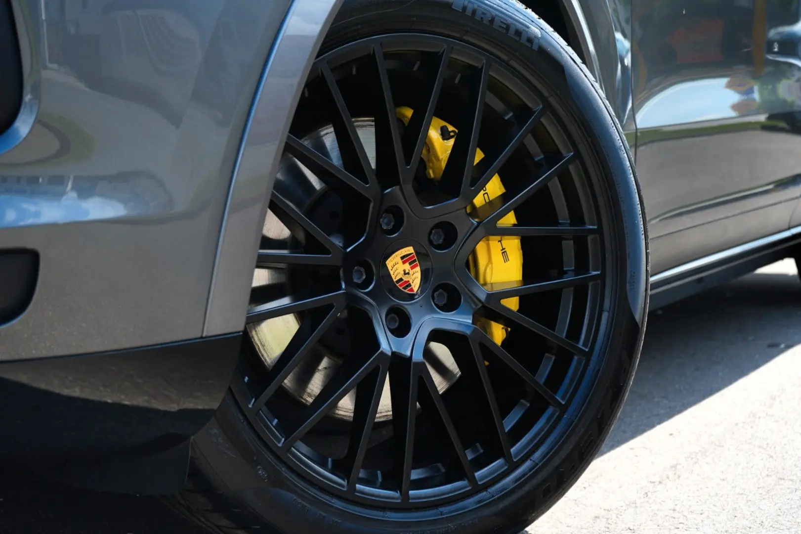 Cayenne S Coupé Platinum PDLS+/PANO/BOSE/21