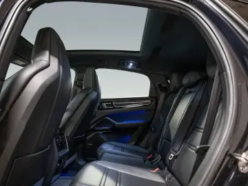 Cayenne E-Hybrid Coupe BOSE PASM Sportabgasanlag