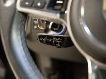 Cayenne E-Hybrid Coupe BOSE PASM Sportabgasanlag