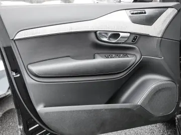 XC90 Plus Bright AWD B5 Diesel EU6d 7-Sitzer All