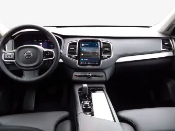 XC90 B5 D AWD Plus Bright