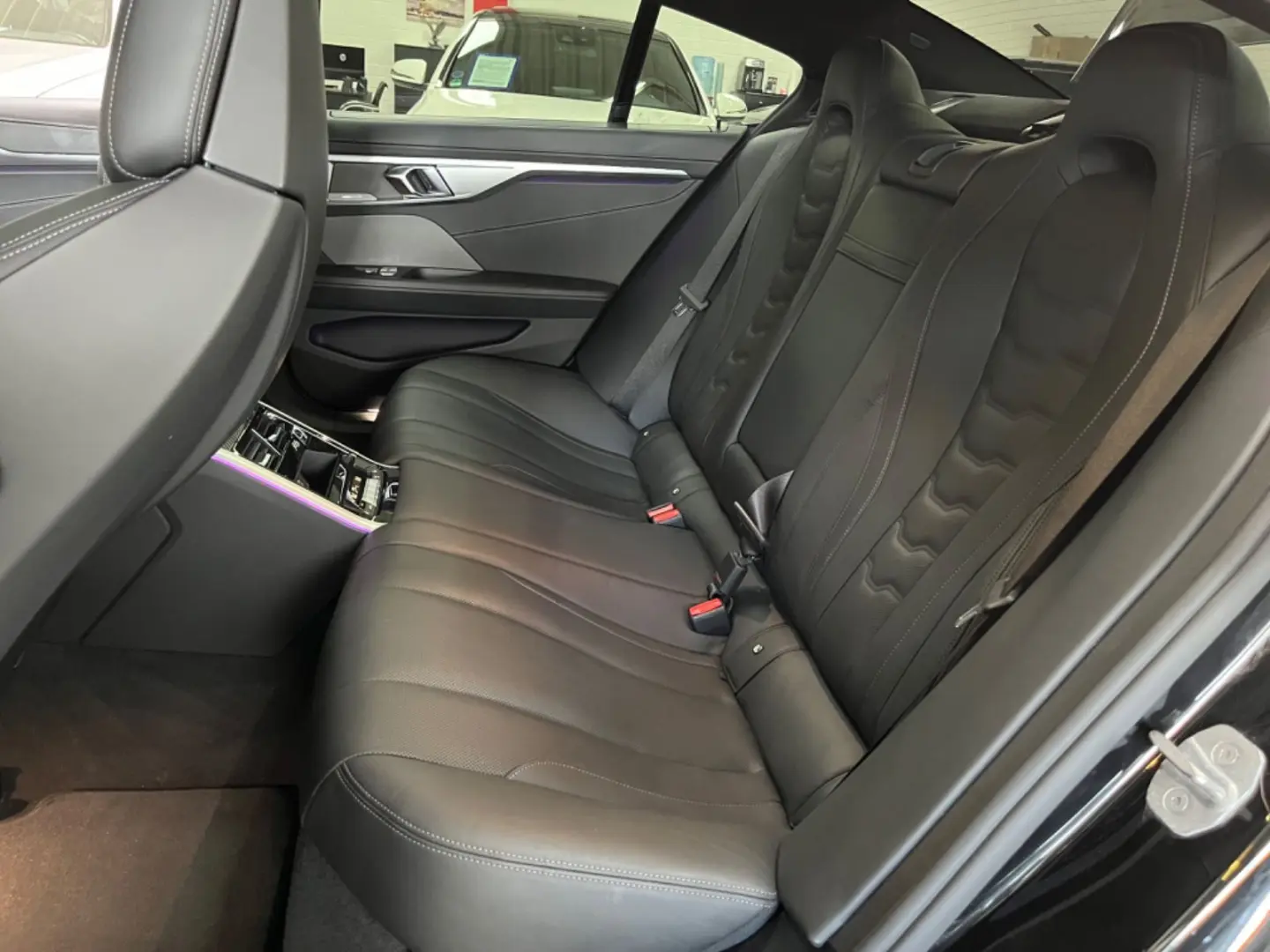 8 Gran Coupe 840 d xDrive M Sport CARBON PANORAM