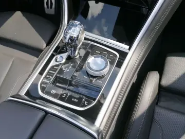 840 d xDrive Cabrio M Sport LASER HuD Standhzg