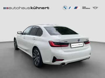 330e xDrive iPerformance Sport Line SpurAss Navi