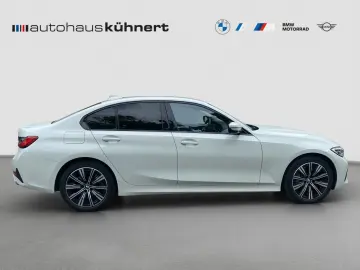 330e xDrive iPerformance Sport Line SpurAss Navi