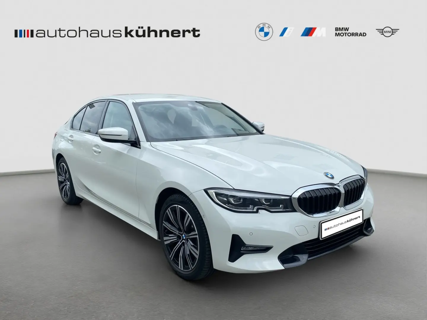 330e xDrive iPerformance Sport Line SpurAss Navi