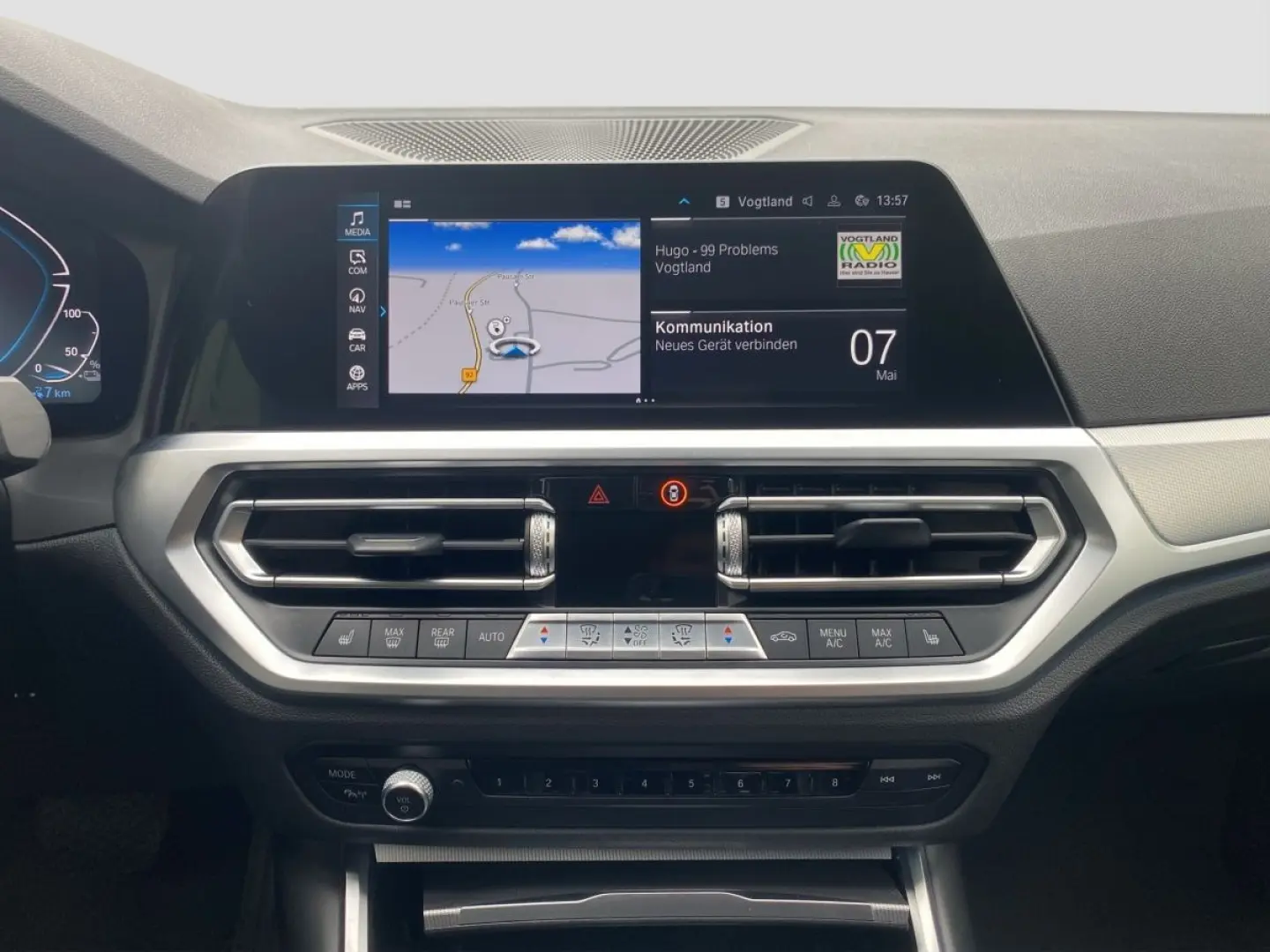 330e xDrive iPerformance Sport Line SpurAss Navi