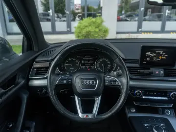 Audi Q5 55 TFSIe PHEV Quattro
