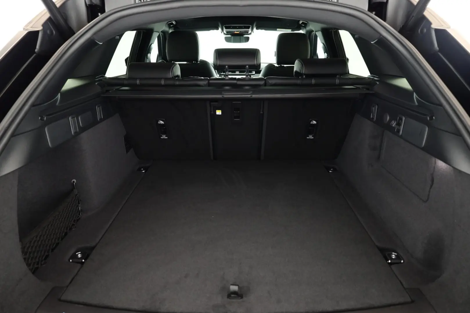 Range Rover Velar P400 AWD R-Dynamic SE BLACK 22