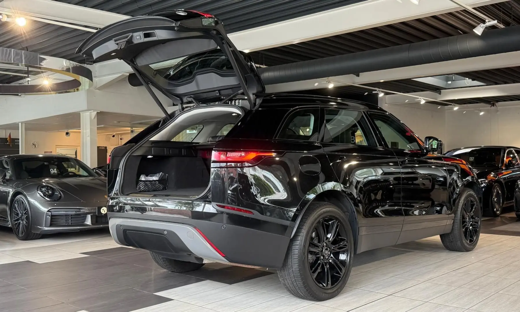 Range Rover Velar P400e *Pano*Matrix*Leder*20