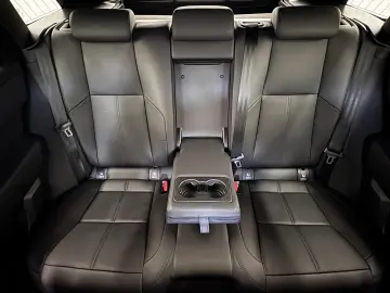 Range Rover Velar P400 Dynamic HSE Black AHK