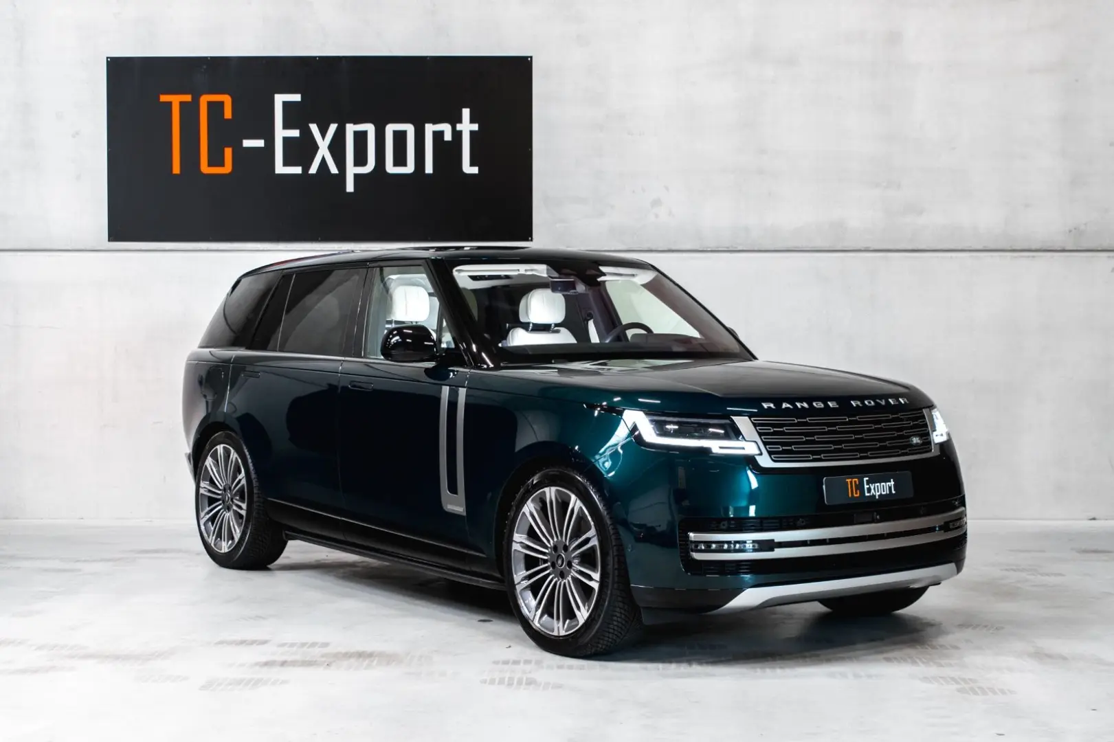 Range Rover P530 Autobiography LWB MY23