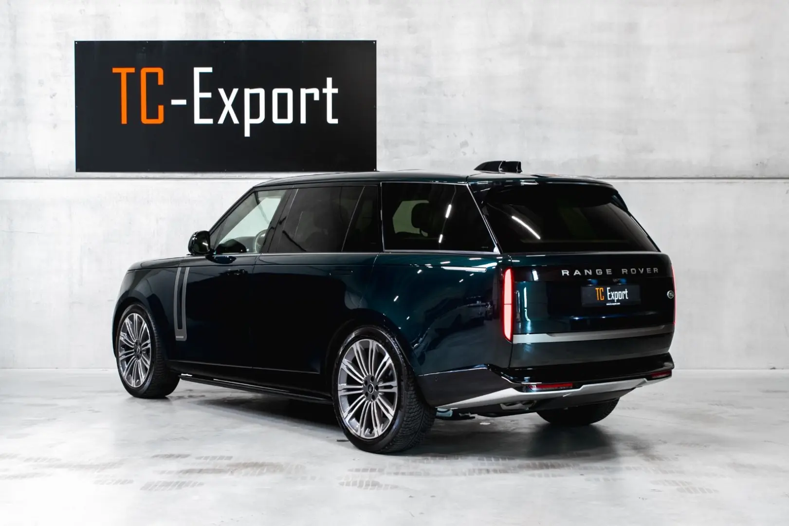 Range Rover P530 Autobiography LWB MY23