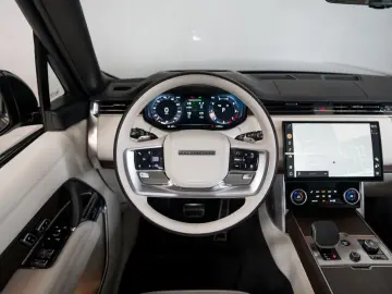 Range Rover P530 Autobiography LWB MY23